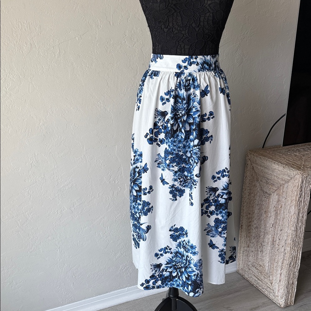 NWT H&M Blue Floral Midi Skirt cotton size L